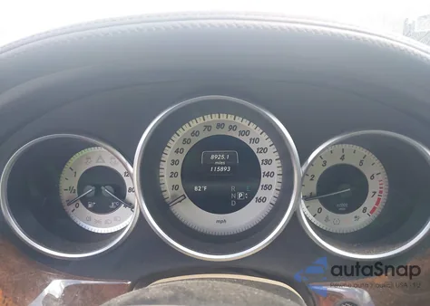 2012 Mercedes-Benz Cls 550 z USA, uszkodzony, nr VIN WDDLJ7DB3CA030659